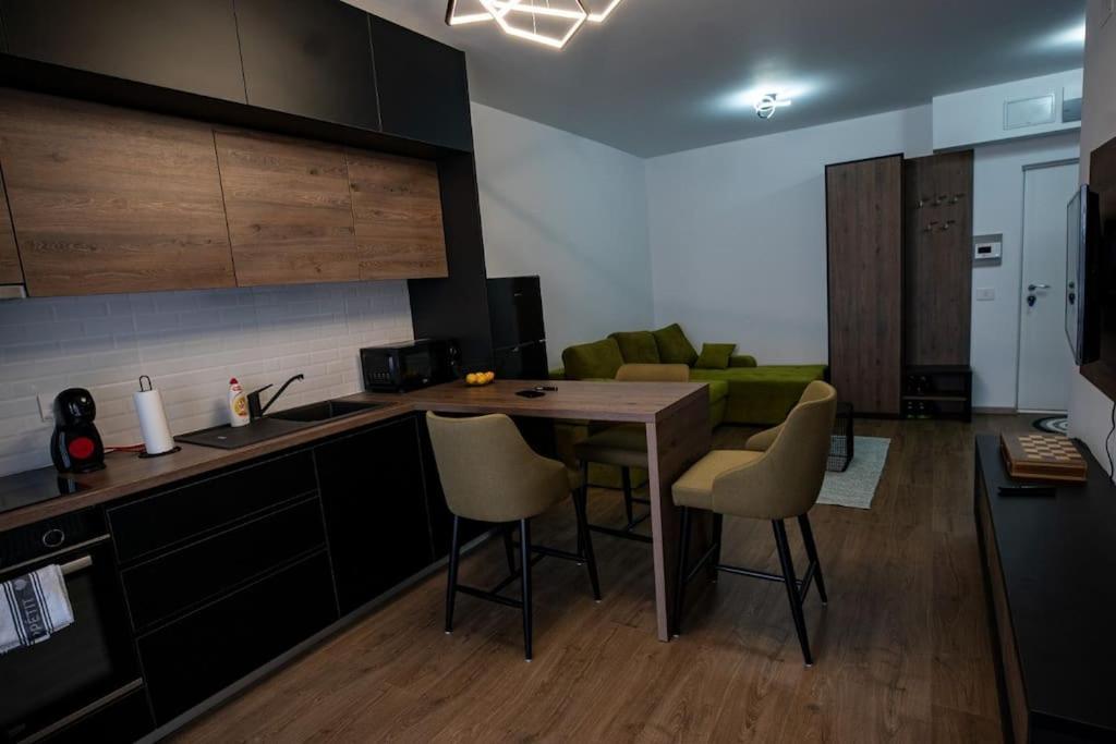 Sunrise Apartment أرادايا المظهر الخارجي الصورة